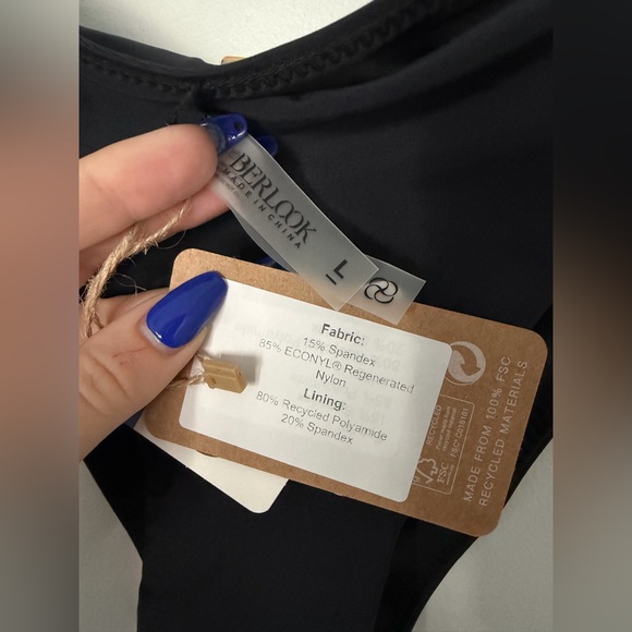 BERLOOK Black Solid Moderate Coverage Bikini Bottom - Picture 2 of 6